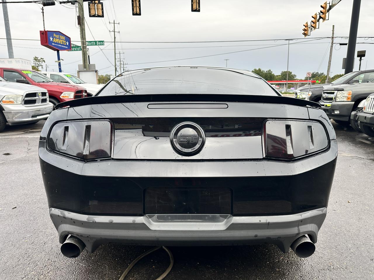 Ford Mustang GT Coupe 2011
