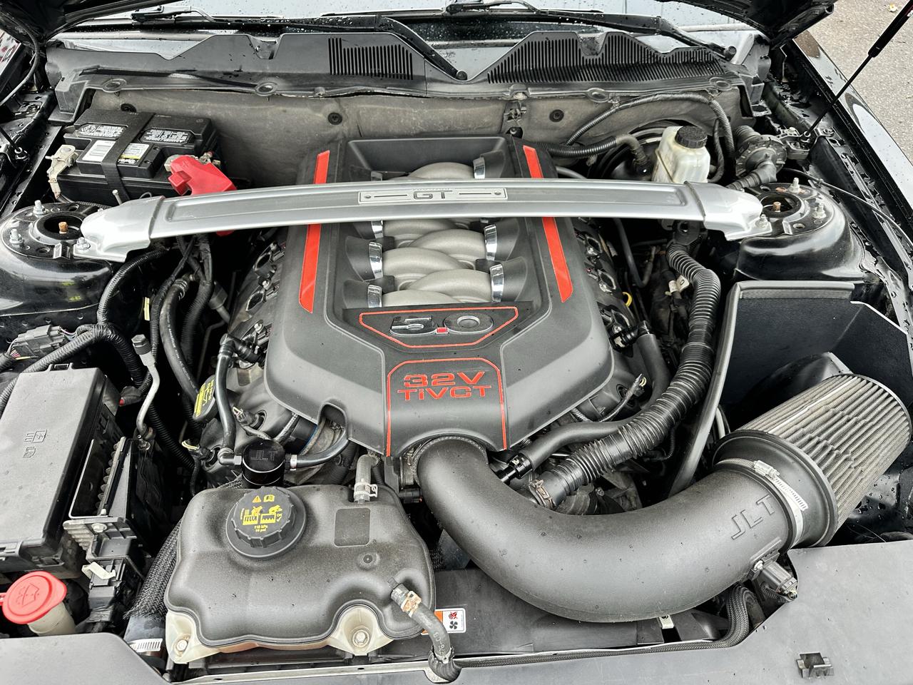 Ford Mustang GT Coupe 2011