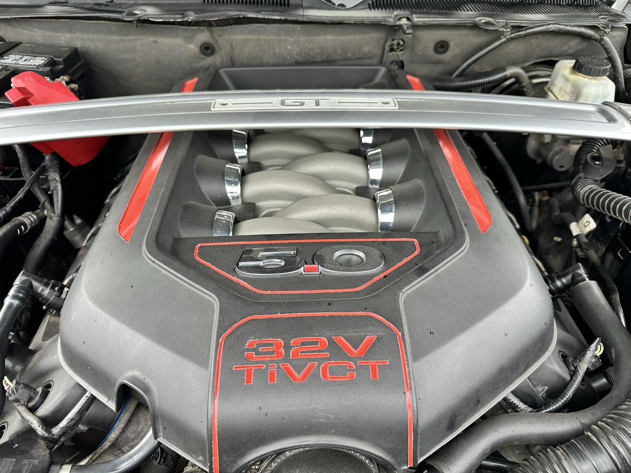 Ford Mustang GT Coupe 2011