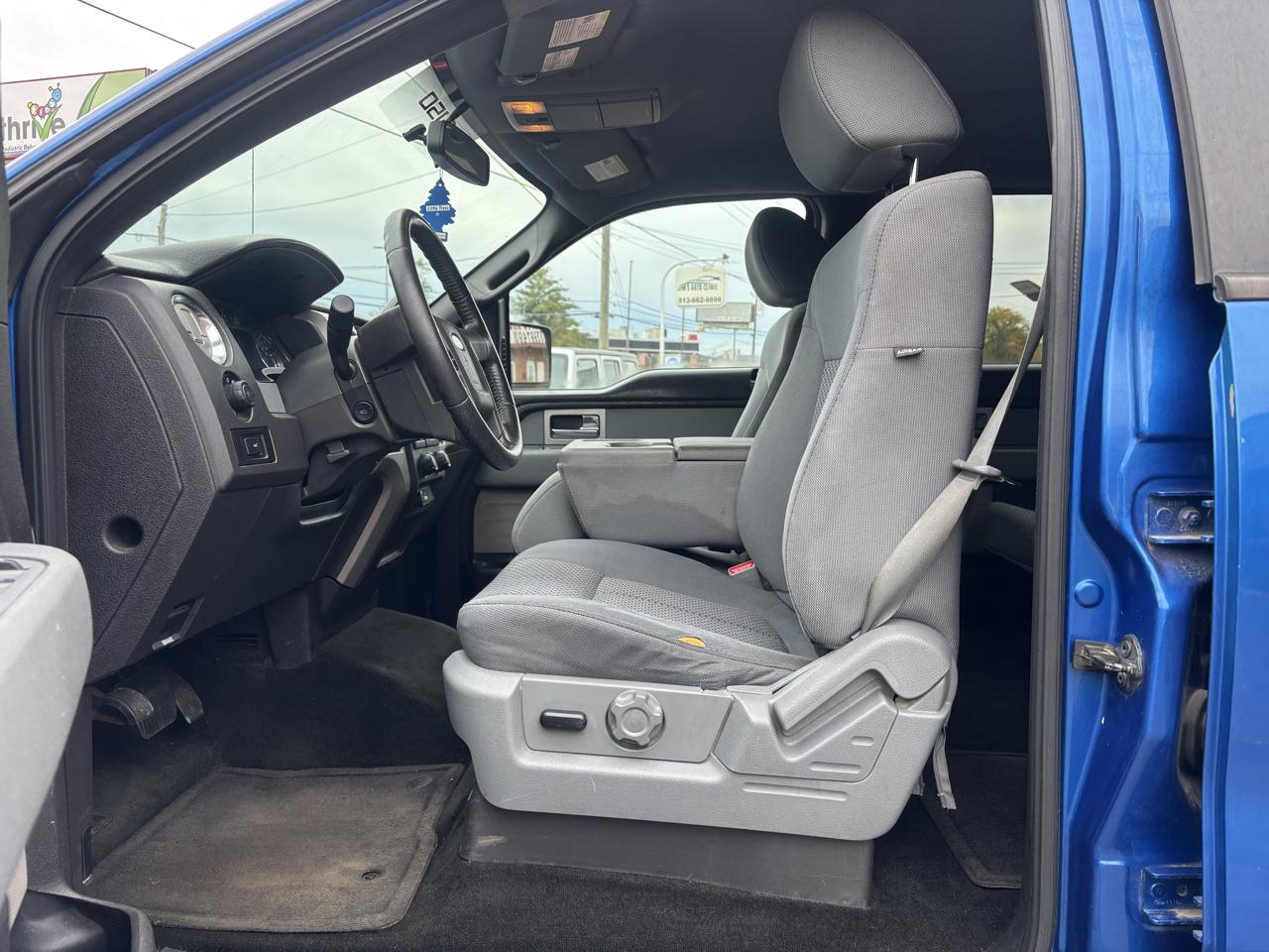 Ford F-150 XLT SuperCrew 6.5-ft. Bed 4WD 2011