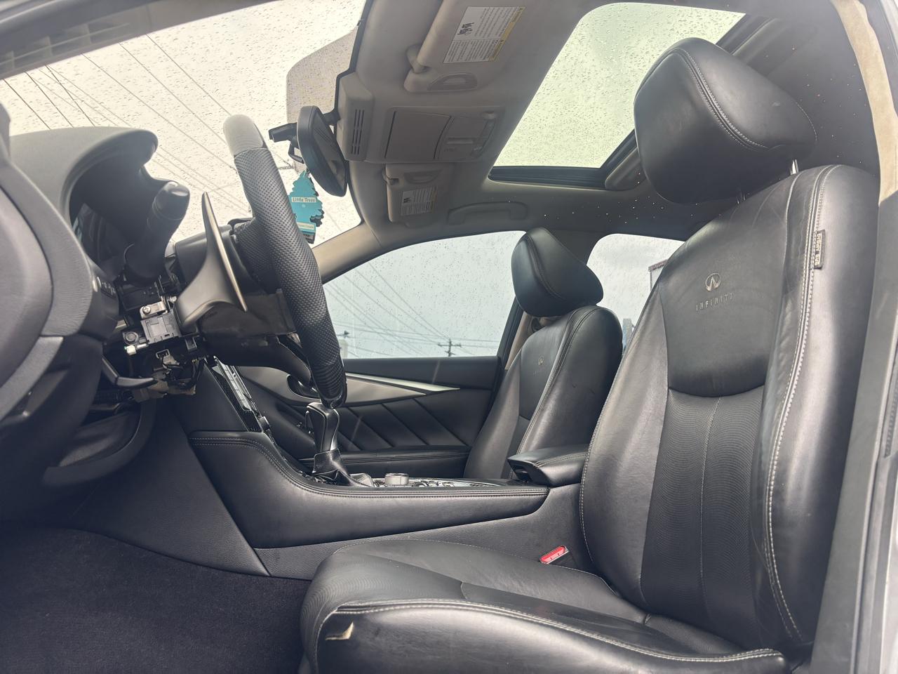 Infiniti Q50 Premium AWD 2014