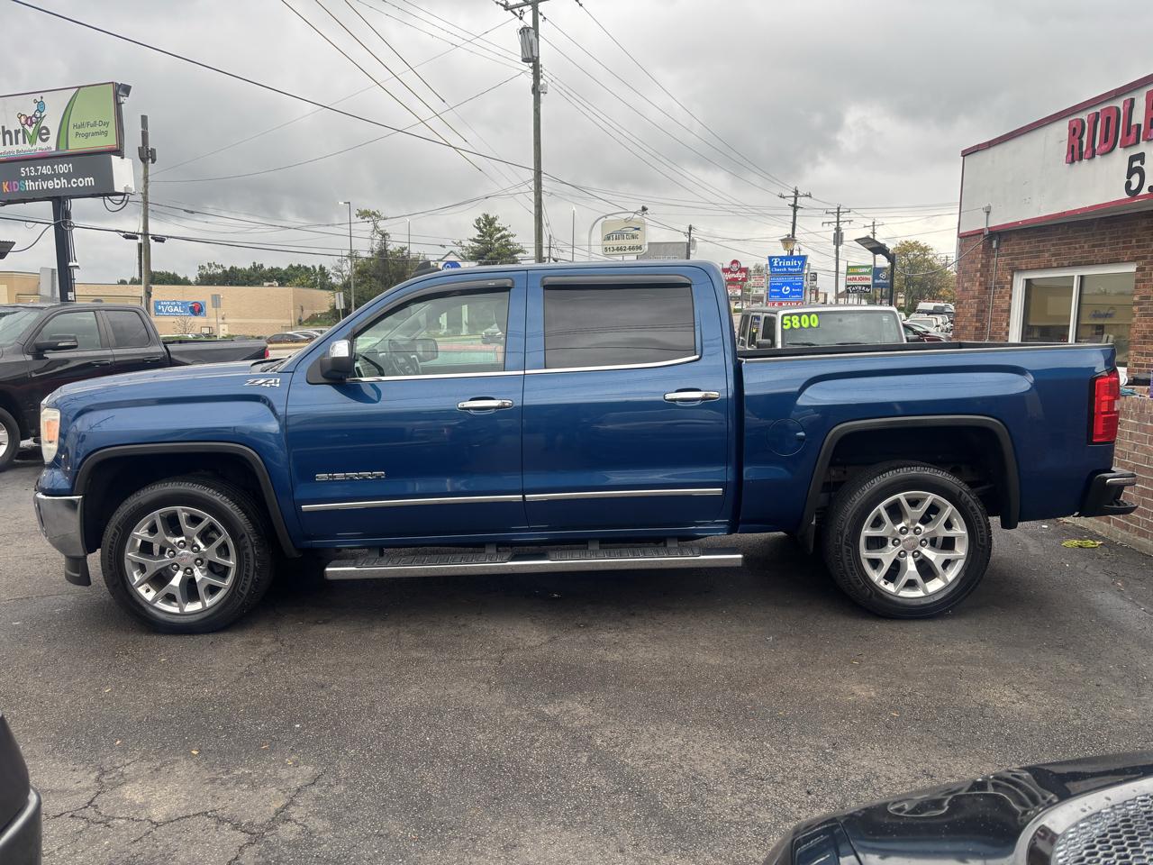 GMC Sierra 1500 SLT Crew Cab Short Box 4WD 2015