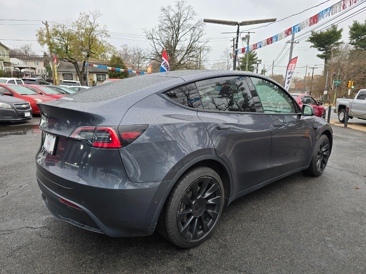 Tesla Model Y  2021