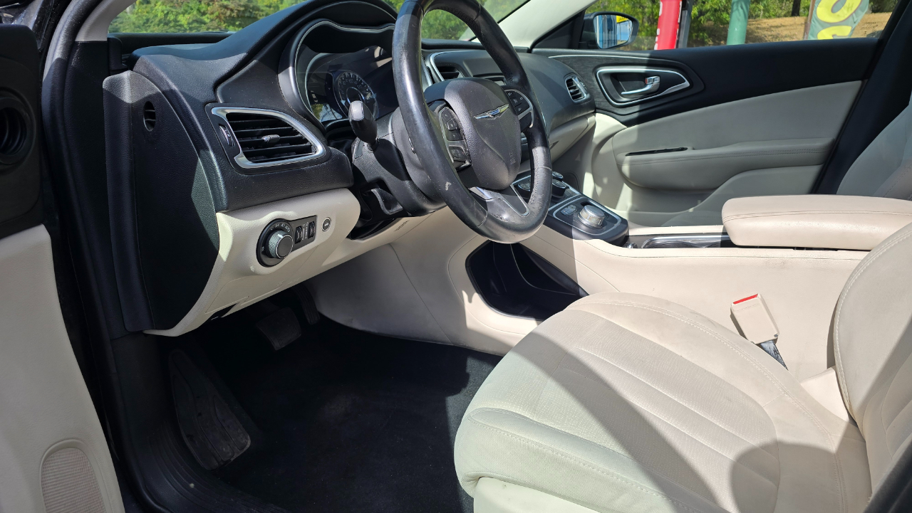 Chrysler 200  2015 Chrysler 200  2015