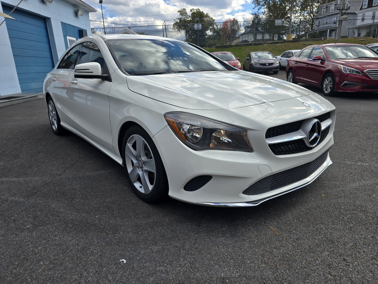 Mercedes-Benz CLA-Class  2017 Mercedes-Benz CLA-Class  2017