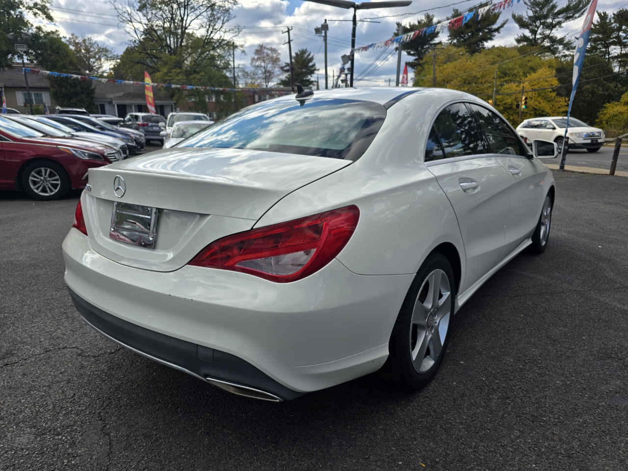 Mercedes-Benz CLA-Class  2017 Mercedes-Benz CLA-Class  2017
