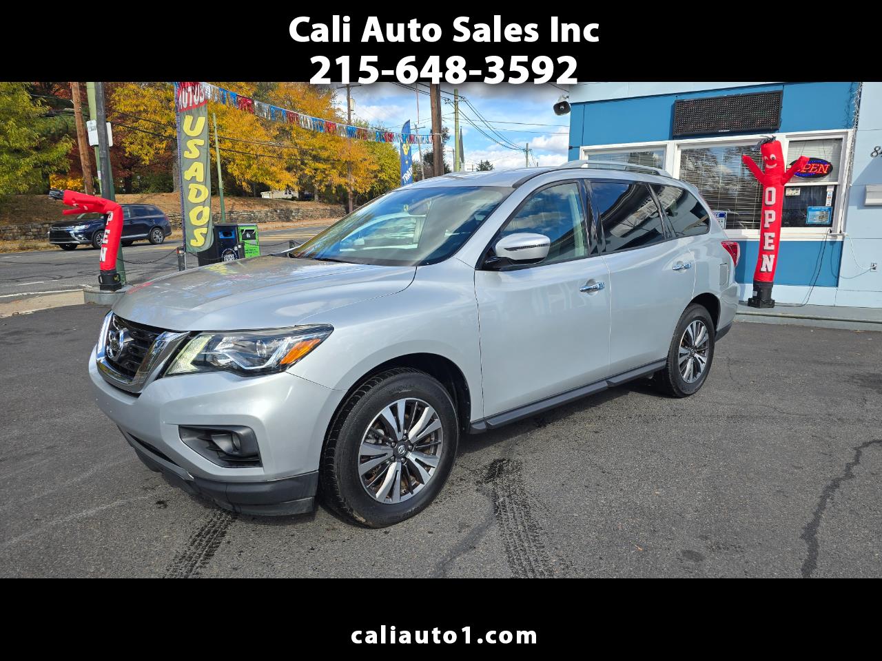 2017 Nissan Pathfinder SV