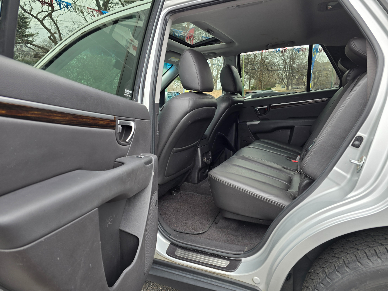 Hyundai Santa Fe  2012