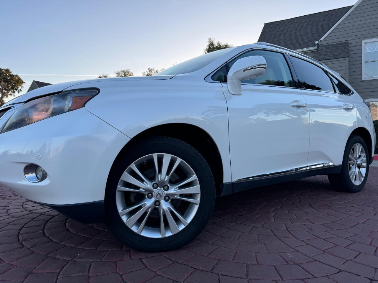 Lexus RX 450h AWD 2011