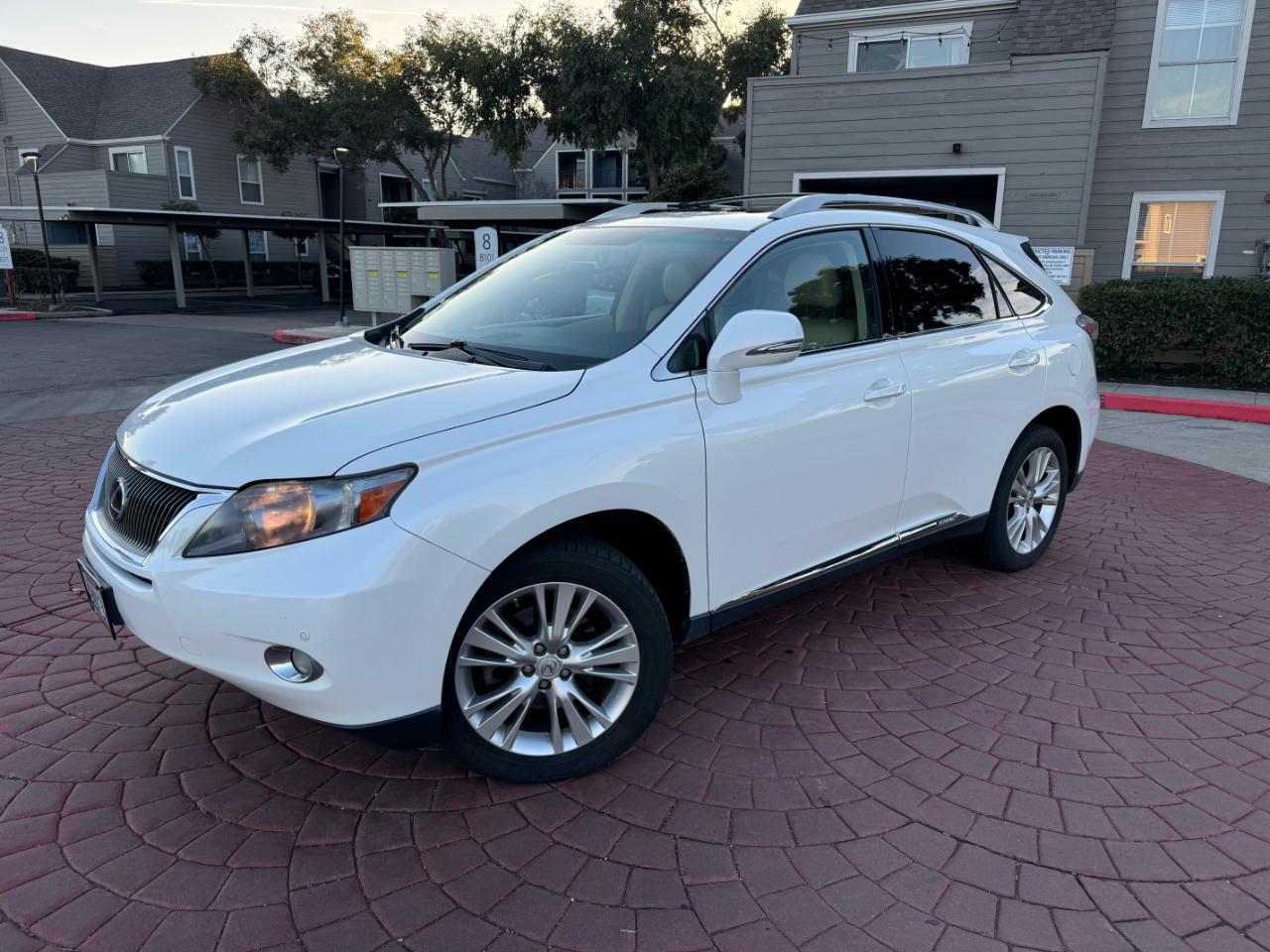 Lexus RX 450h AWD 2011