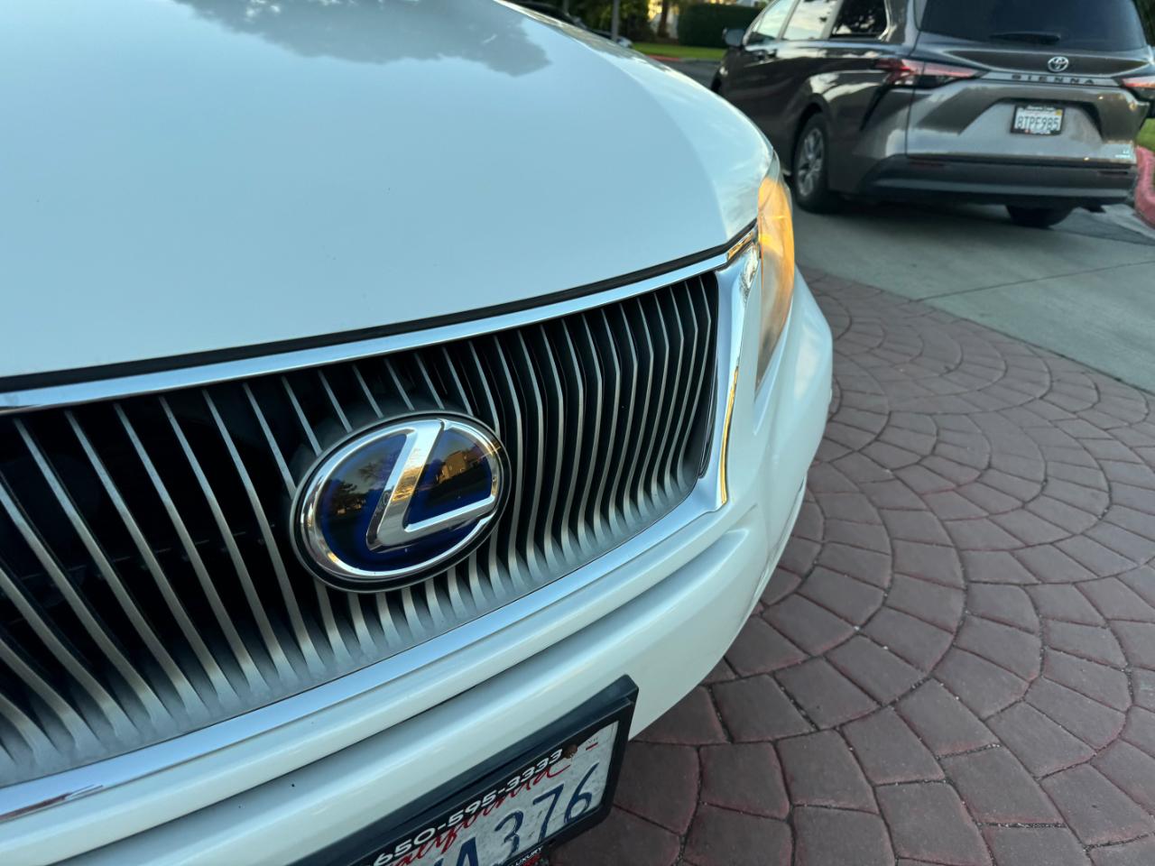 Lexus RX 450h AWD 2011