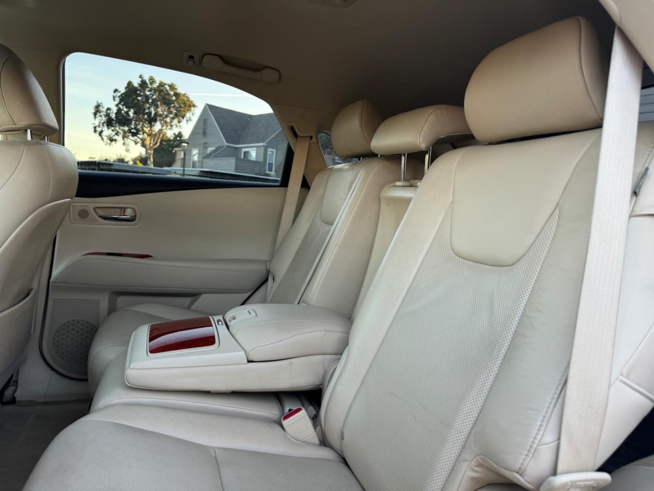 Lexus RX 450h AWD 2011