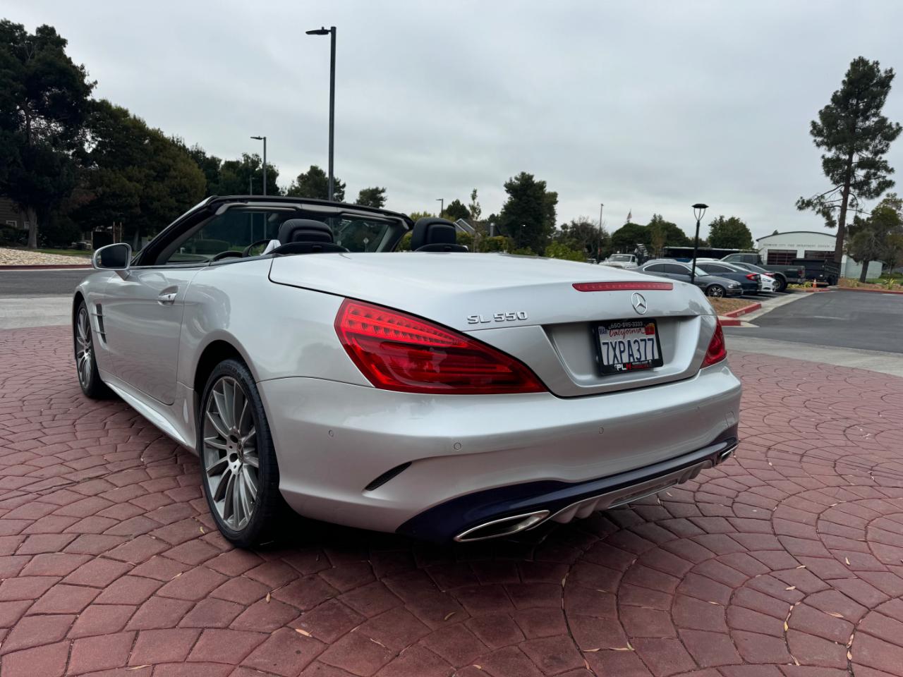 Mercedes-Benz SL-Class SL550 2017