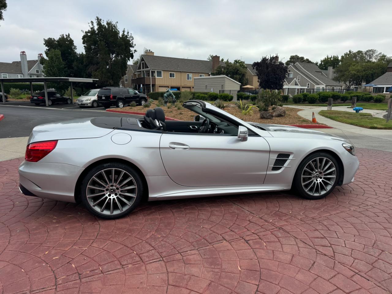 Mercedes-Benz SL-Class SL550 2017