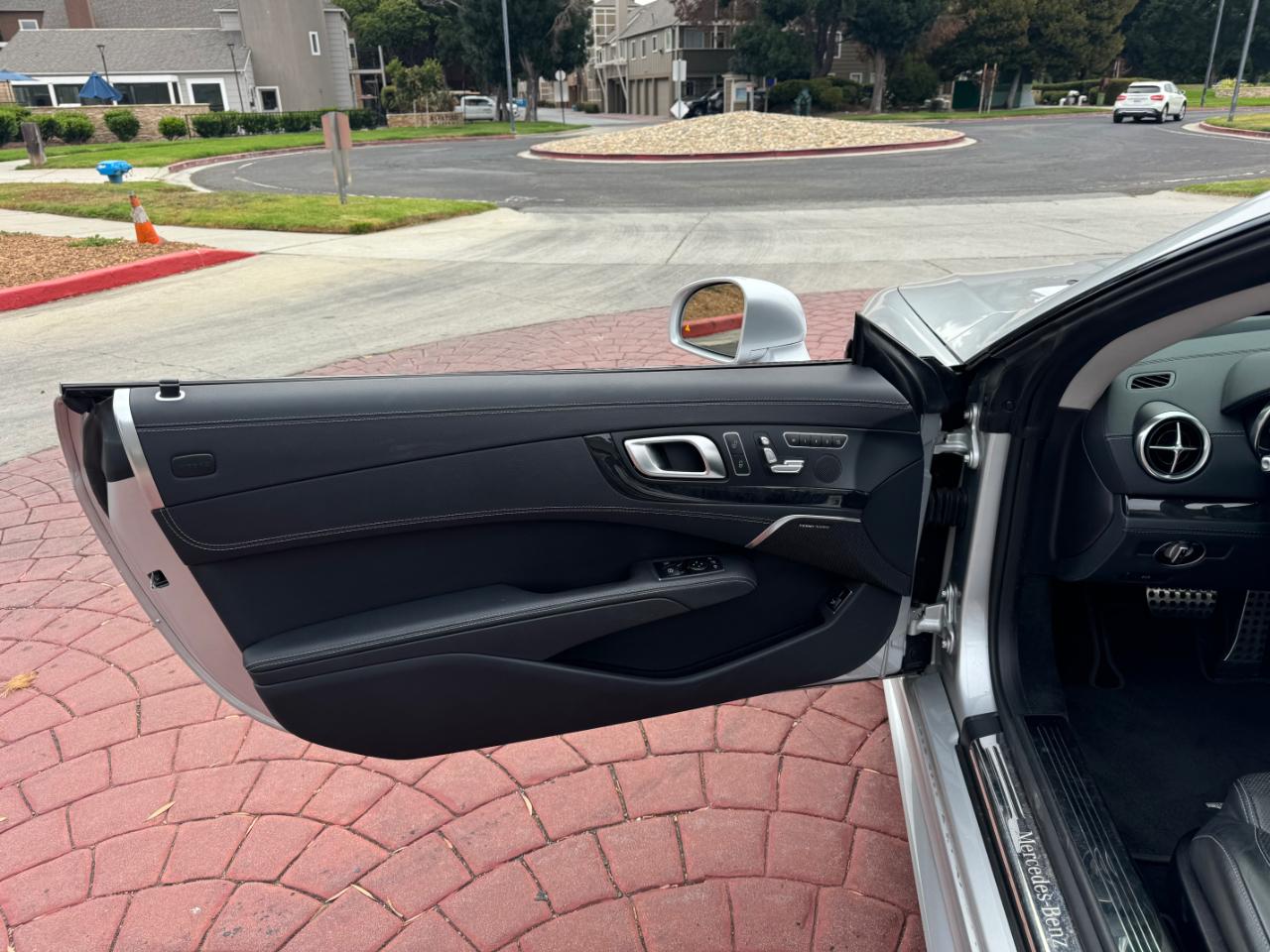 Mercedes-Benz SL-Class SL550 2017