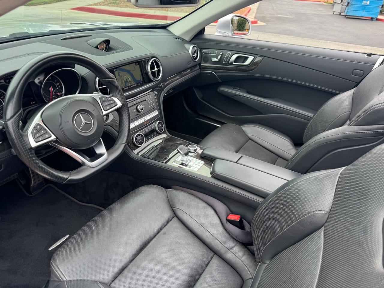 Mercedes-Benz SL-Class SL550 2017