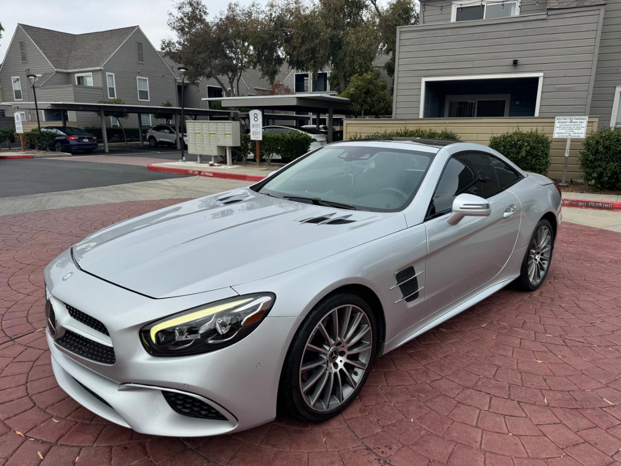 Mercedes-Benz SL-Class SL550 2017