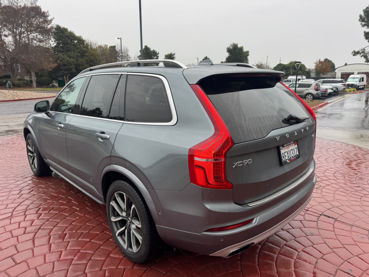 Volvo XC90 T6 Momentum AWD 2018