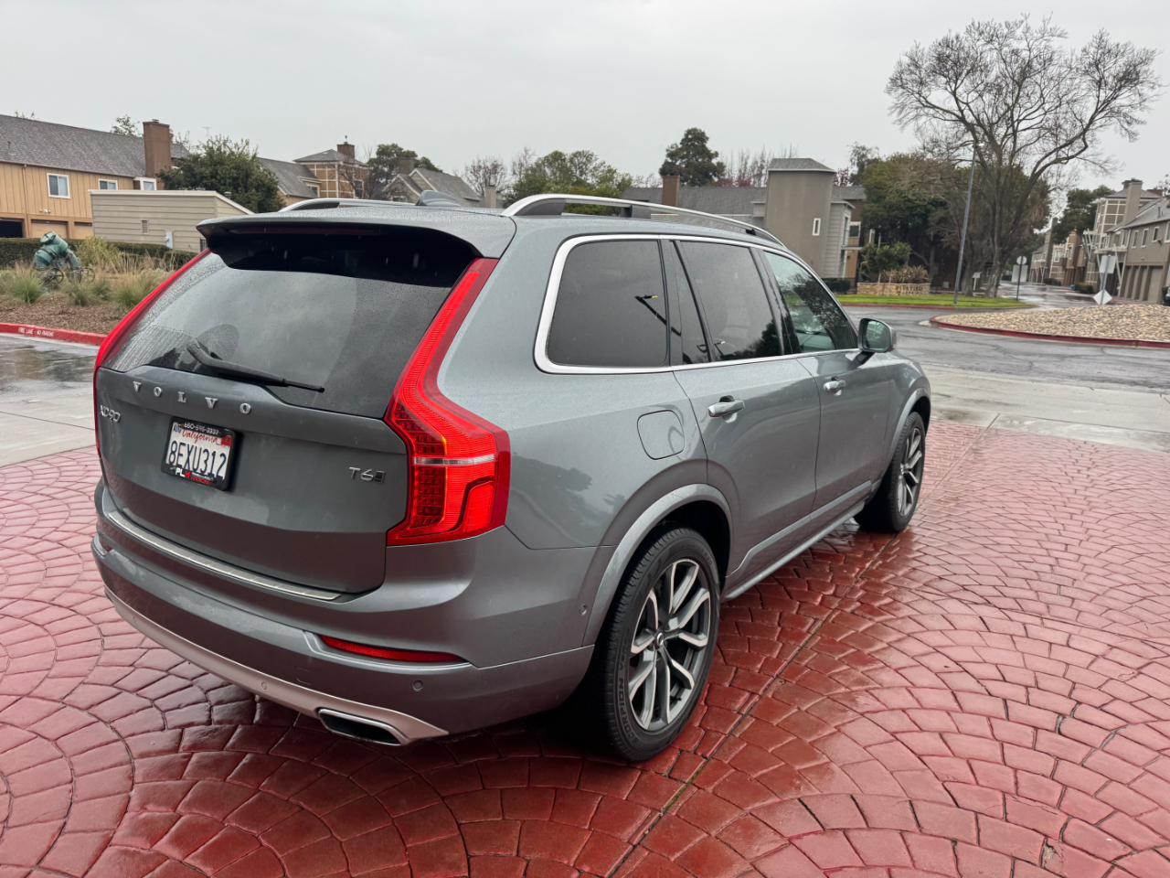 Volvo XC90 T6 Momentum AWD 2018