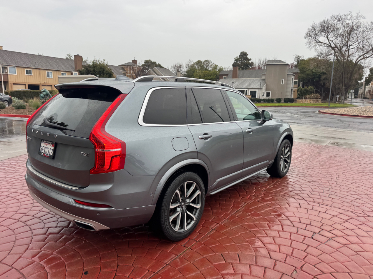 Volvo XC90 T6 Momentum AWD 2018