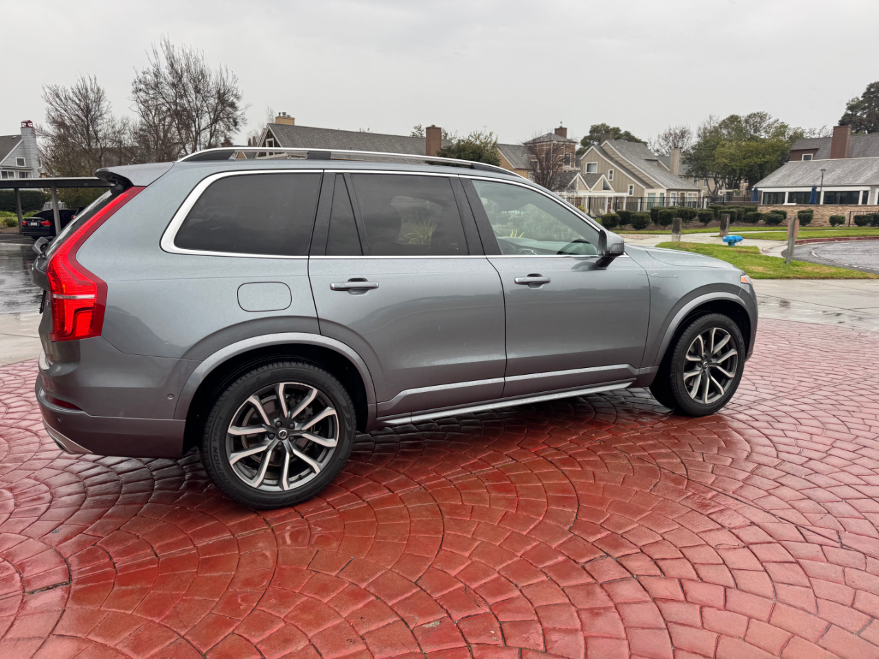 Volvo XC90 T6 Momentum AWD 2018