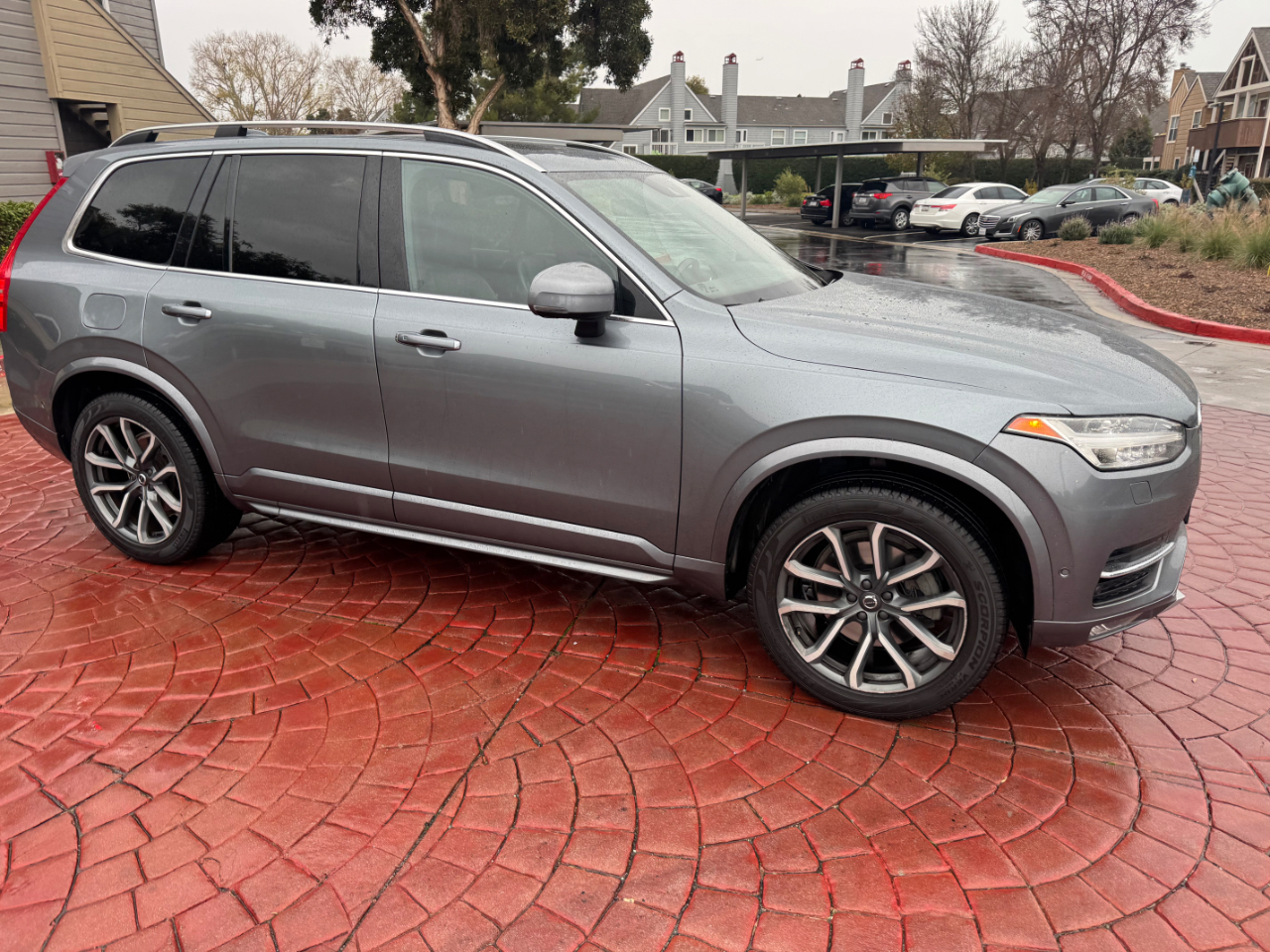 Volvo XC90 T6 Momentum AWD 2018