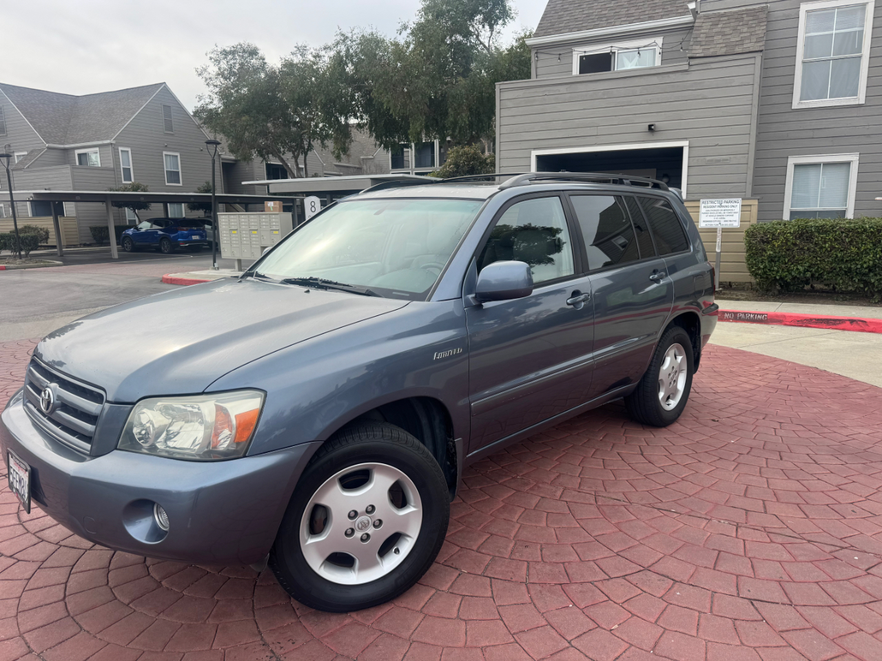 2004 Toyota Highlander V6 4WD