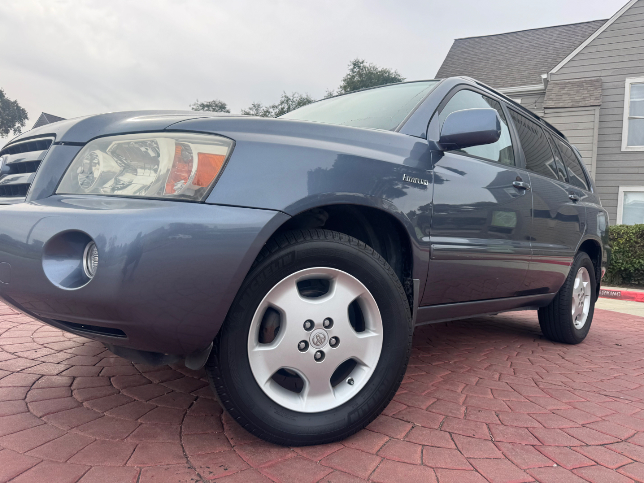 Toyota Highlander V6 4WD 2004
