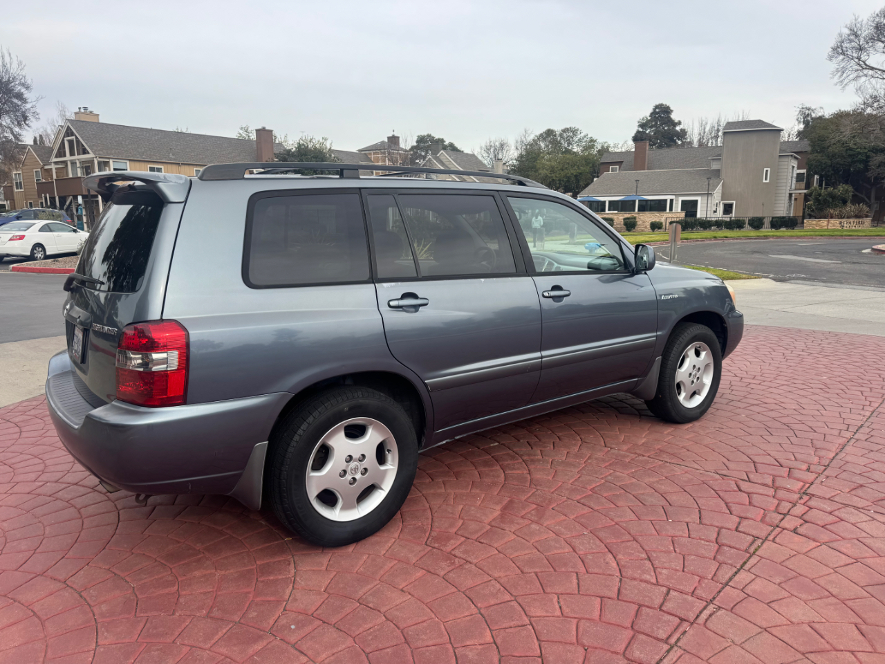 Toyota Highlander V6 4WD 2004