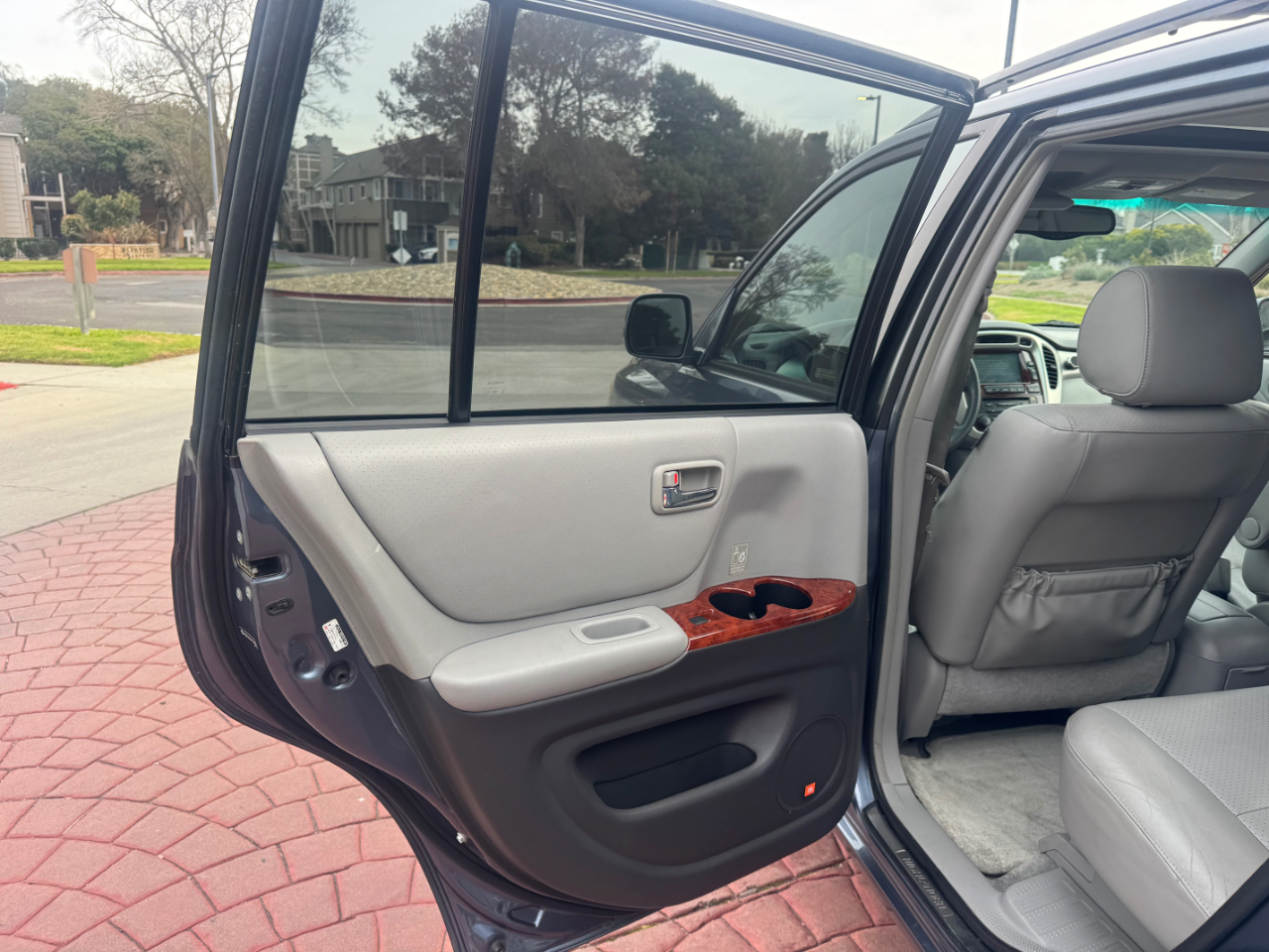 Toyota Highlander V6 4WD 2004