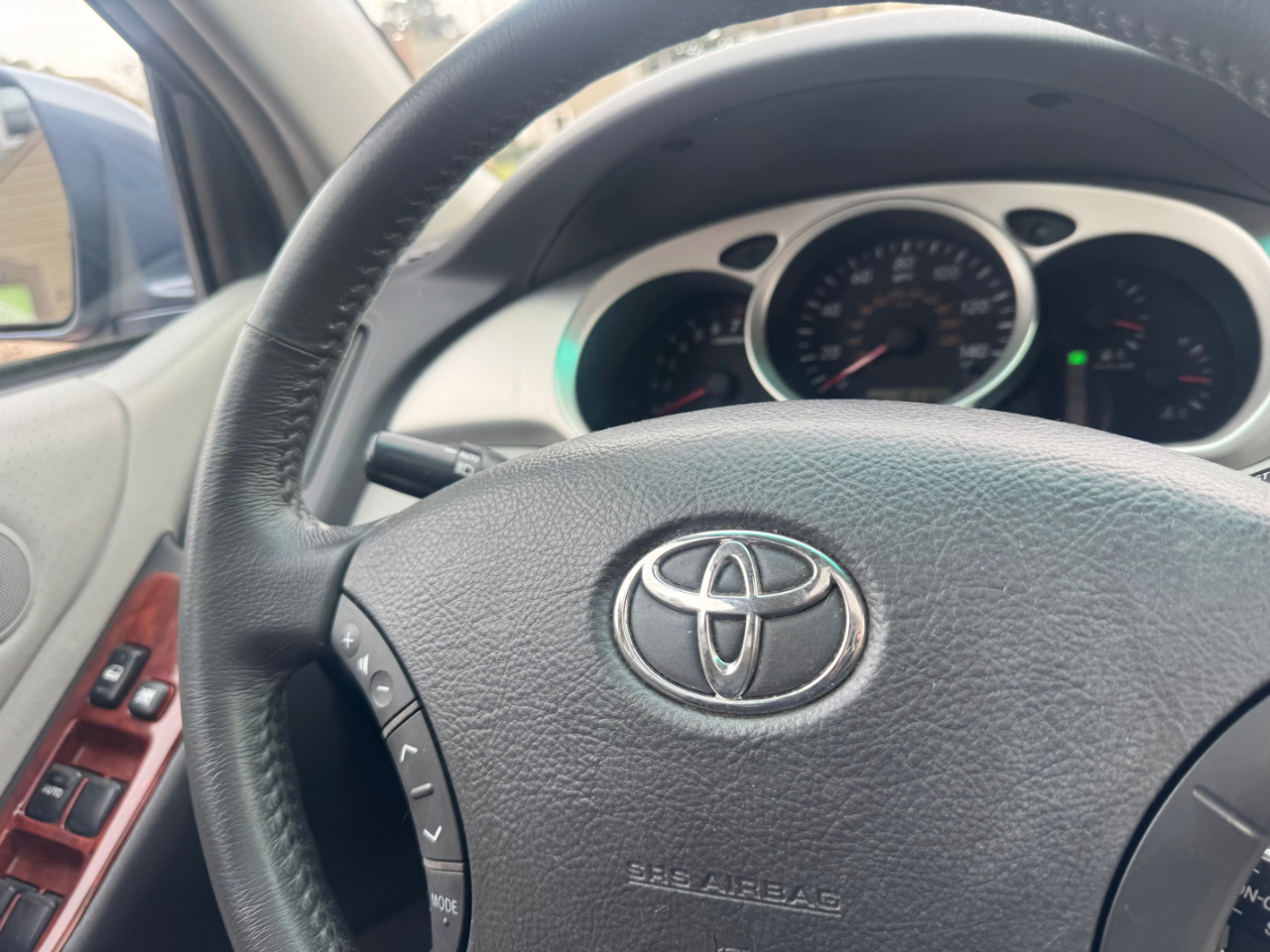 Toyota Highlander V6 4WD 2004