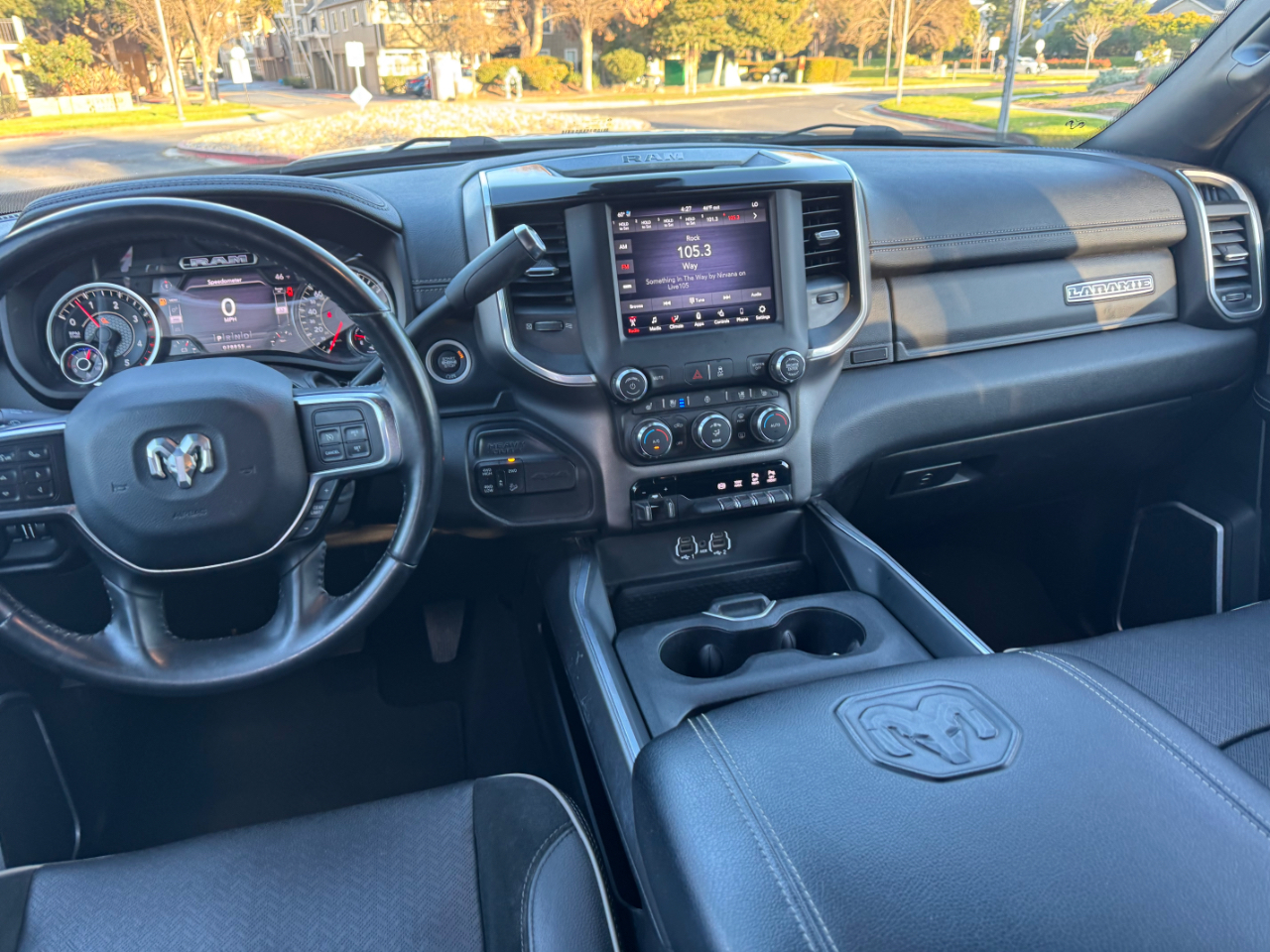 RAM 2500 Laramie Mega Cab 4WD 2020