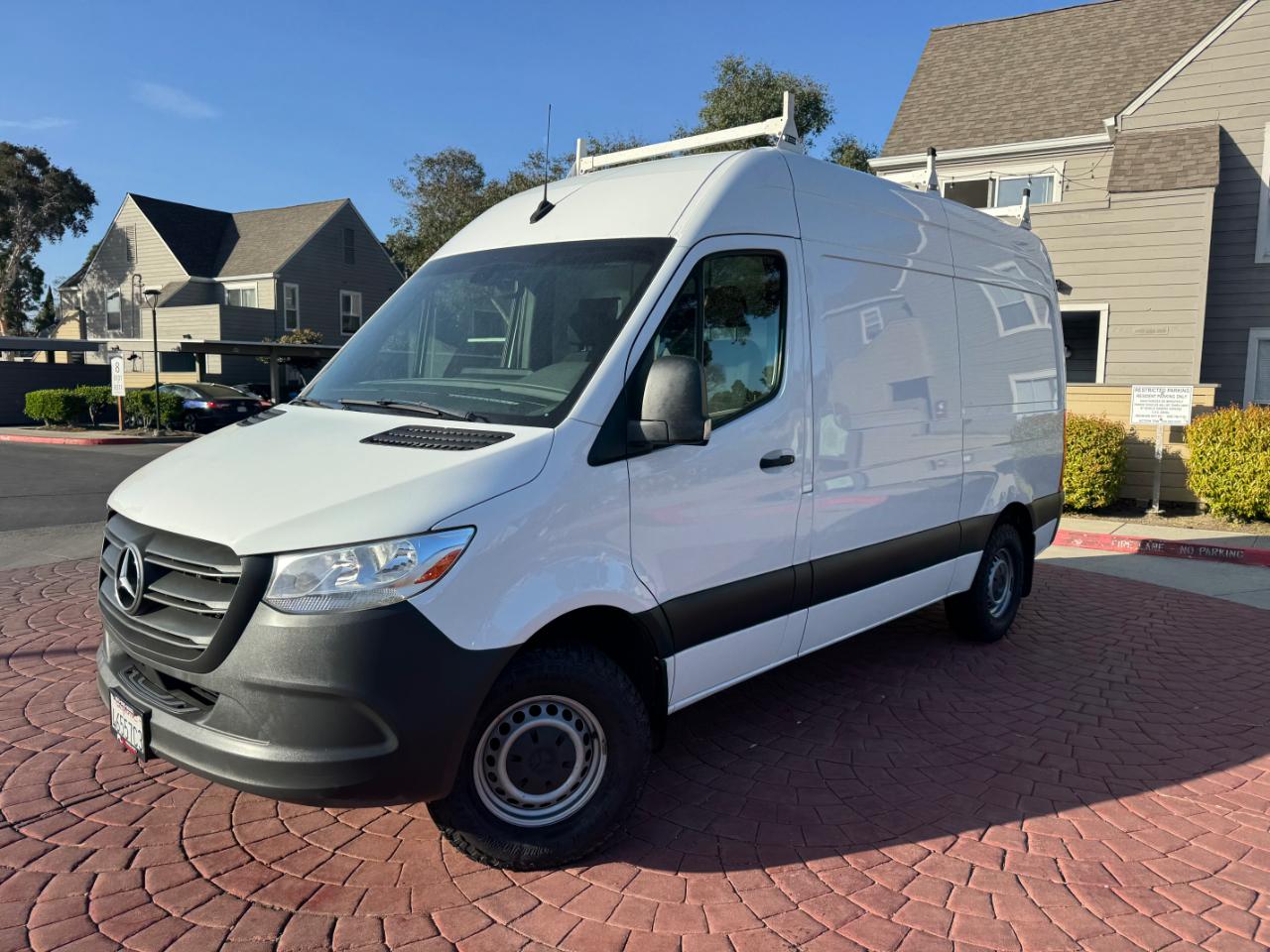 Mercedes-Benz Sprinter 2500 High Roof 144-in. WB 2020
