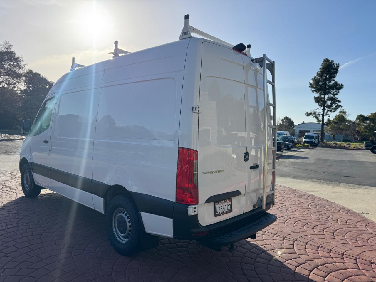 Mercedes-Benz Sprinter 2500 High Roof 144-in. WB 2020