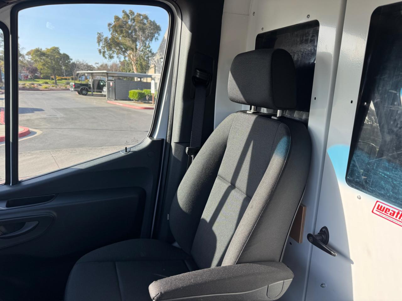 Mercedes-Benz Sprinter 2500 High Roof 144-in. WB 2020