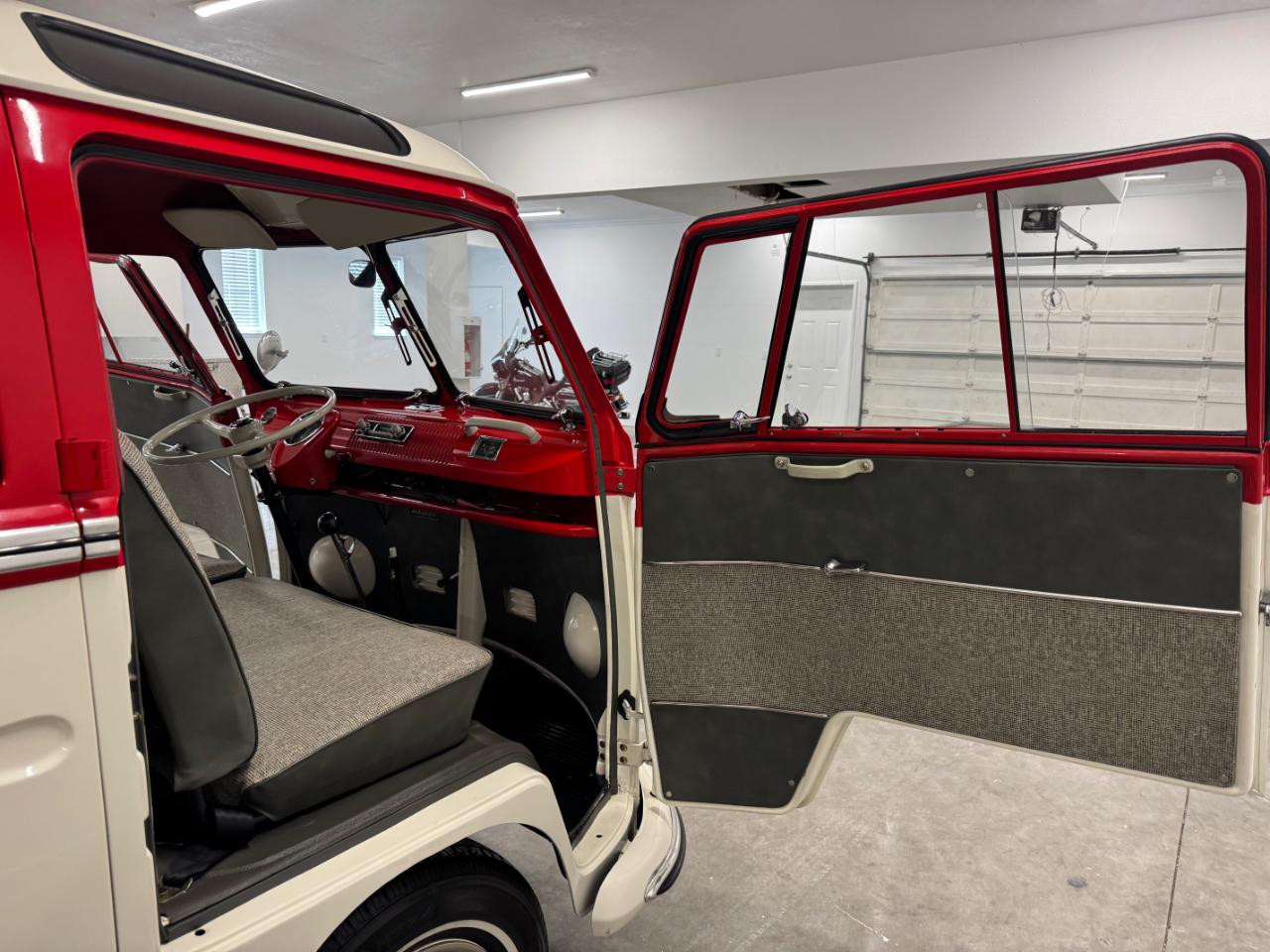 Volkswagen Microbus  1966