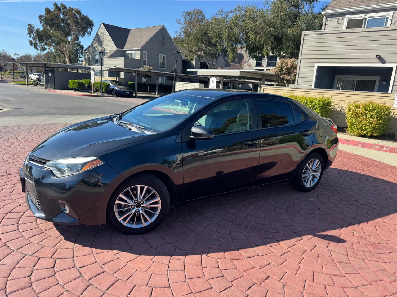 Toyota Corolla LE 2015