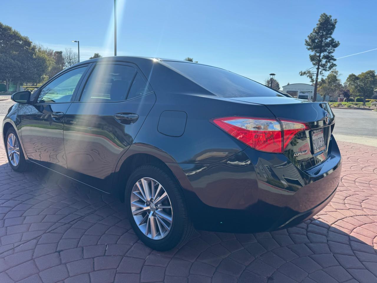 Toyota Corolla LE 2015