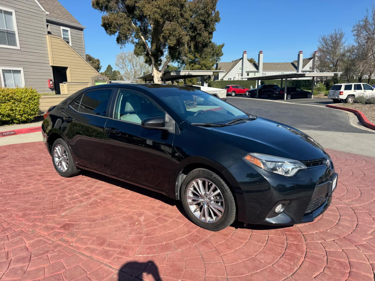 Toyota Corolla LE 2015