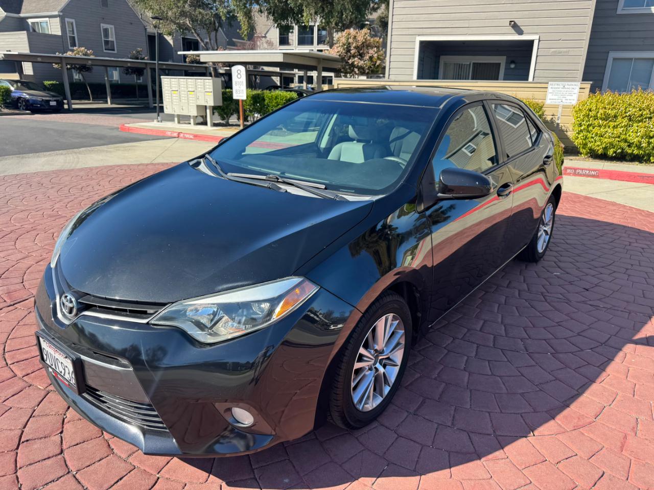 Toyota Corolla LE 2015