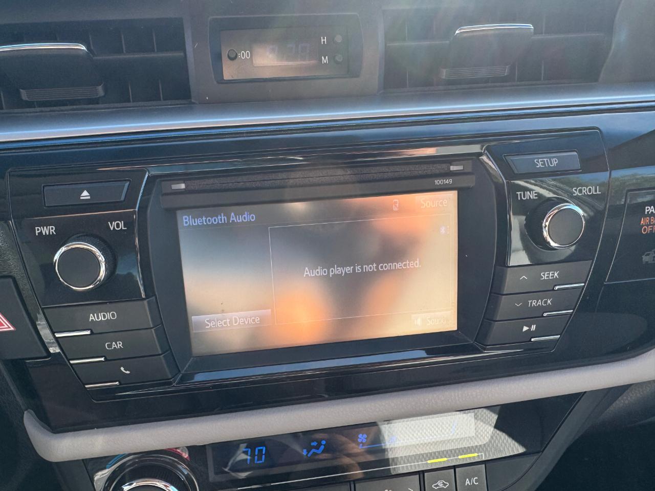 Toyota Corolla LE 2015