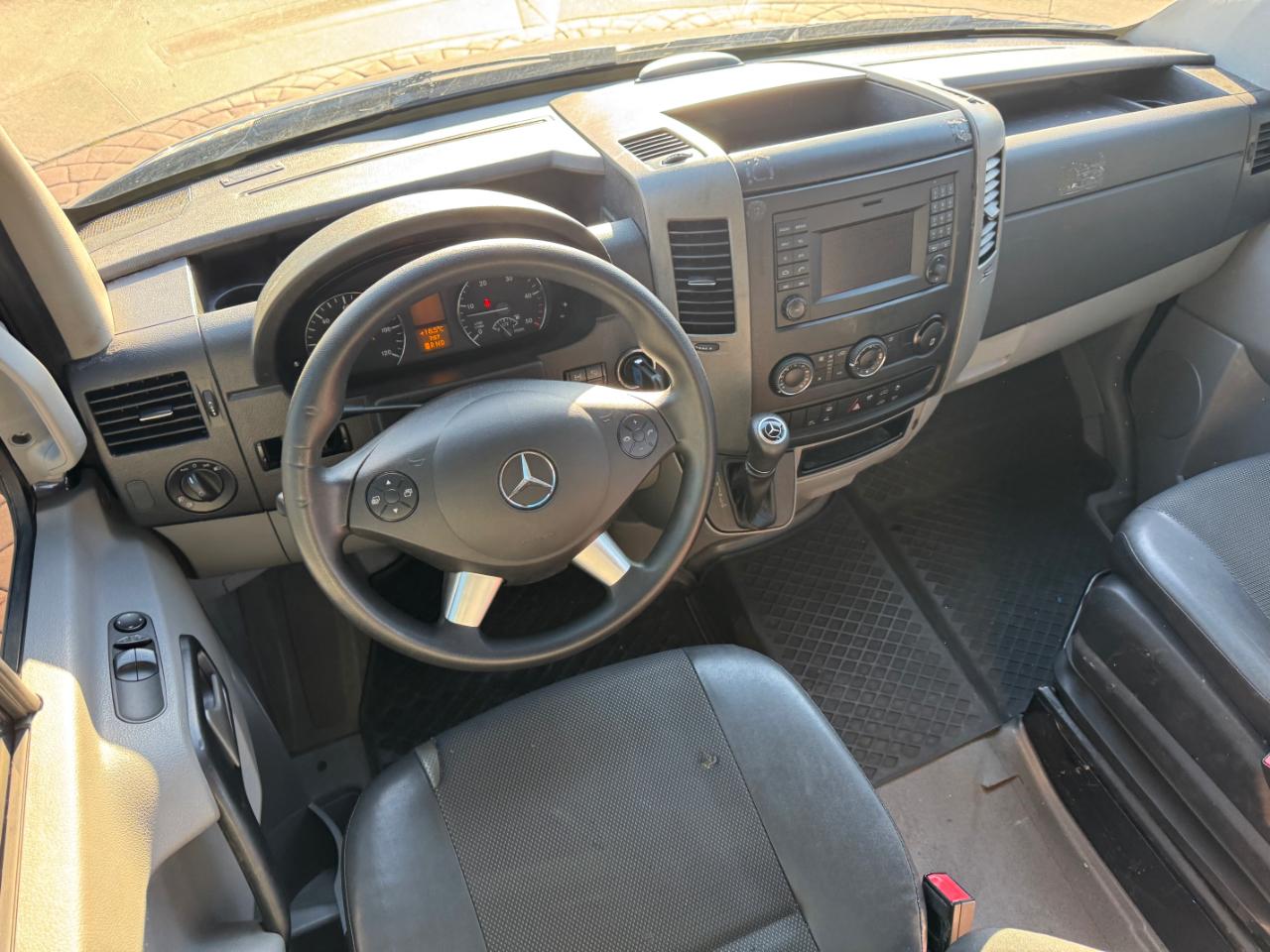 Mercedes-Benz Sprinter  2015