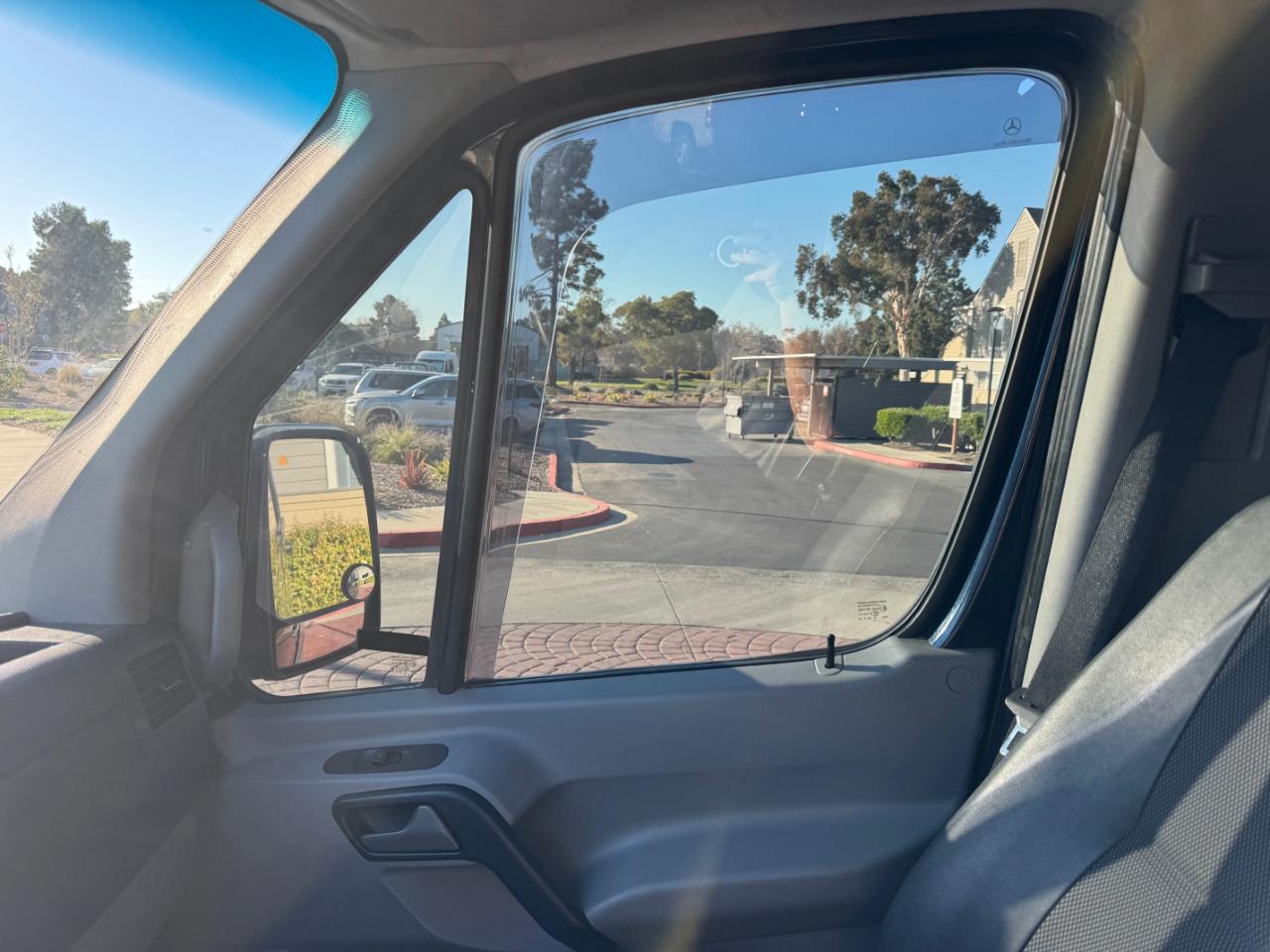 Mercedes-Benz Sprinter  2015