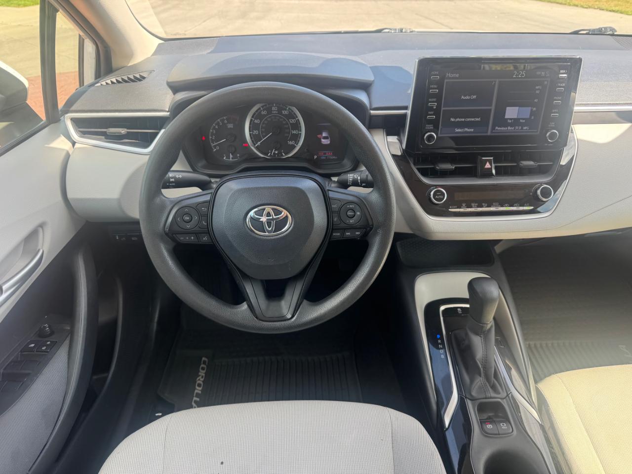 Toyota Corolla LE 2020