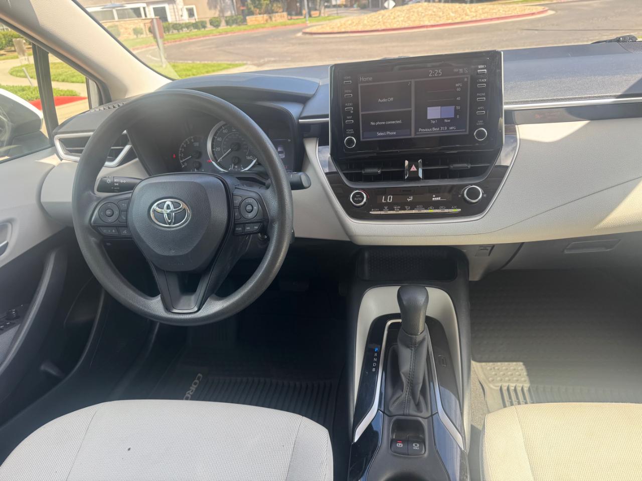 Toyota Corolla LE 2020