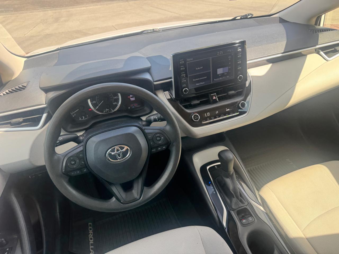 Toyota Corolla LE 2020