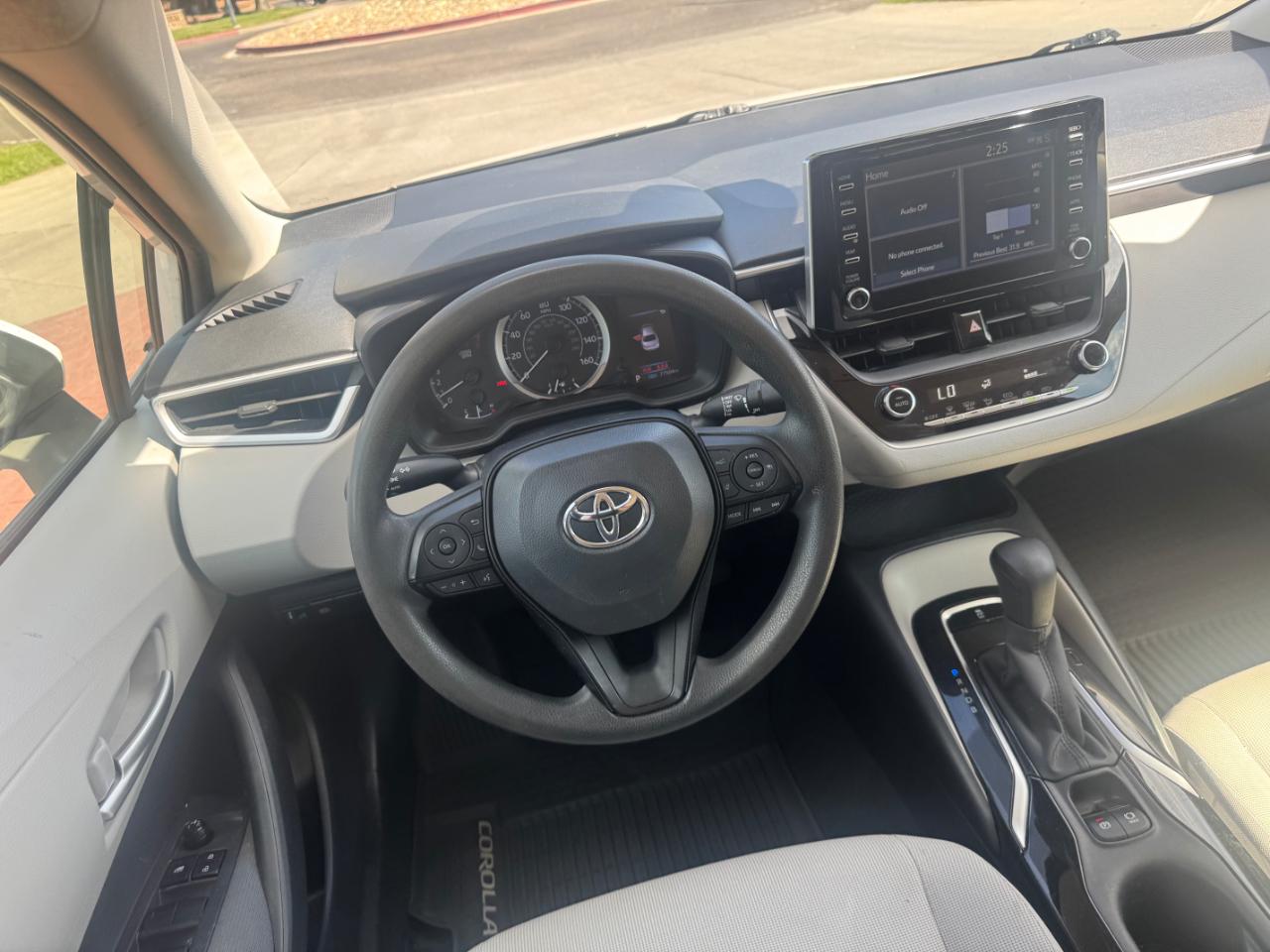 Toyota Corolla LE 2020