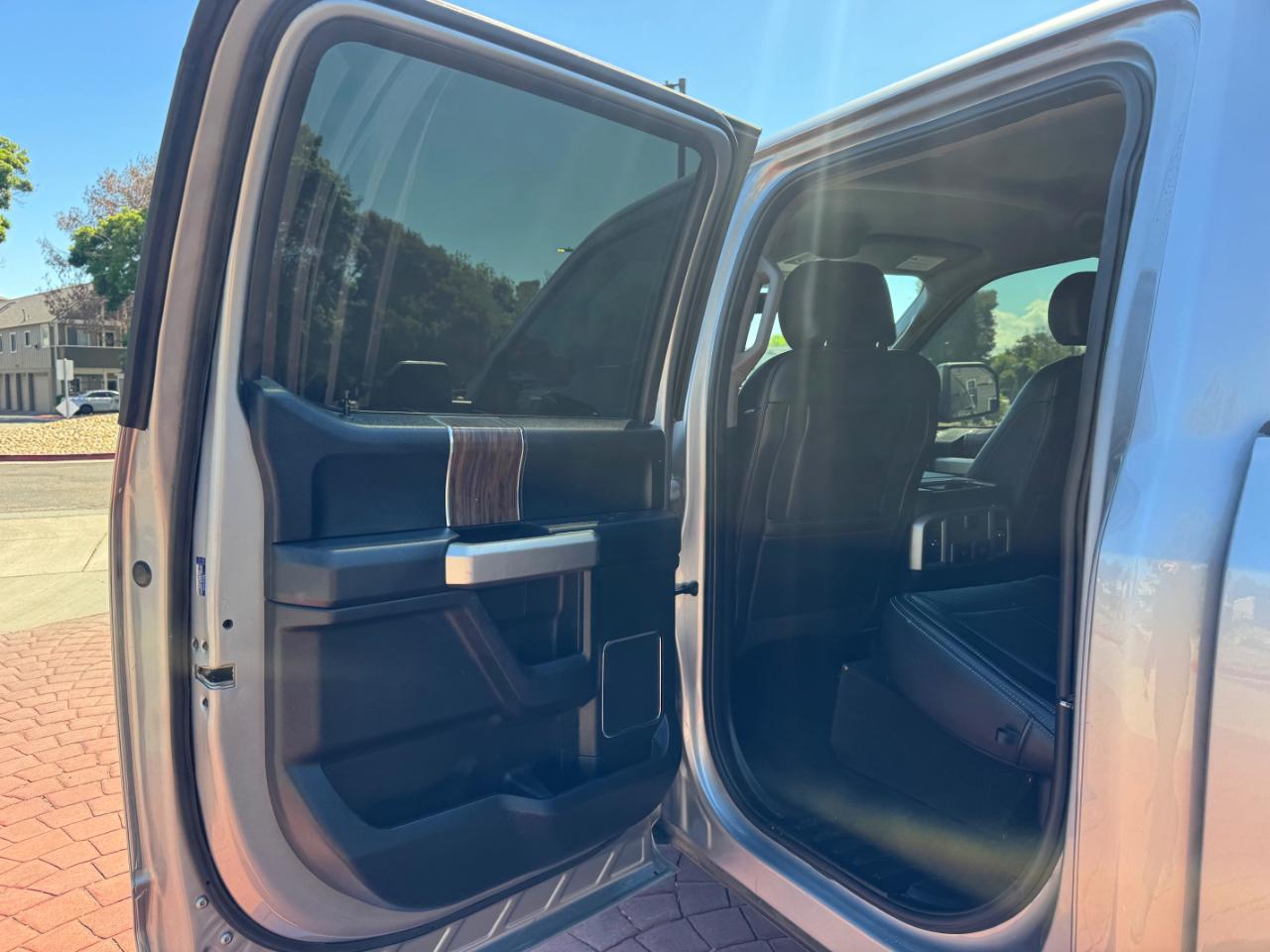 Ford F-150 Lariat SuperCrew 5.5-ft. Bed 4WD 2020