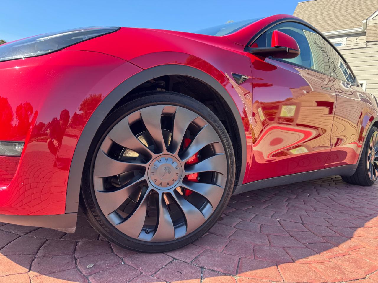 Tesla Model Y Performance 2023