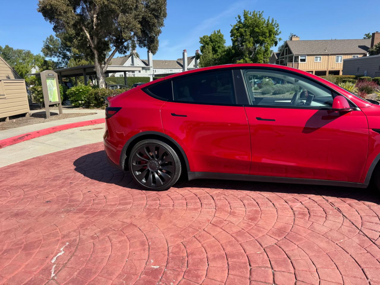 Tesla Model Y Performance 2023